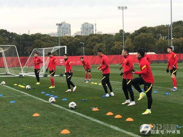 关于体坛热议：教练团队多项训练课程在线分享的信息